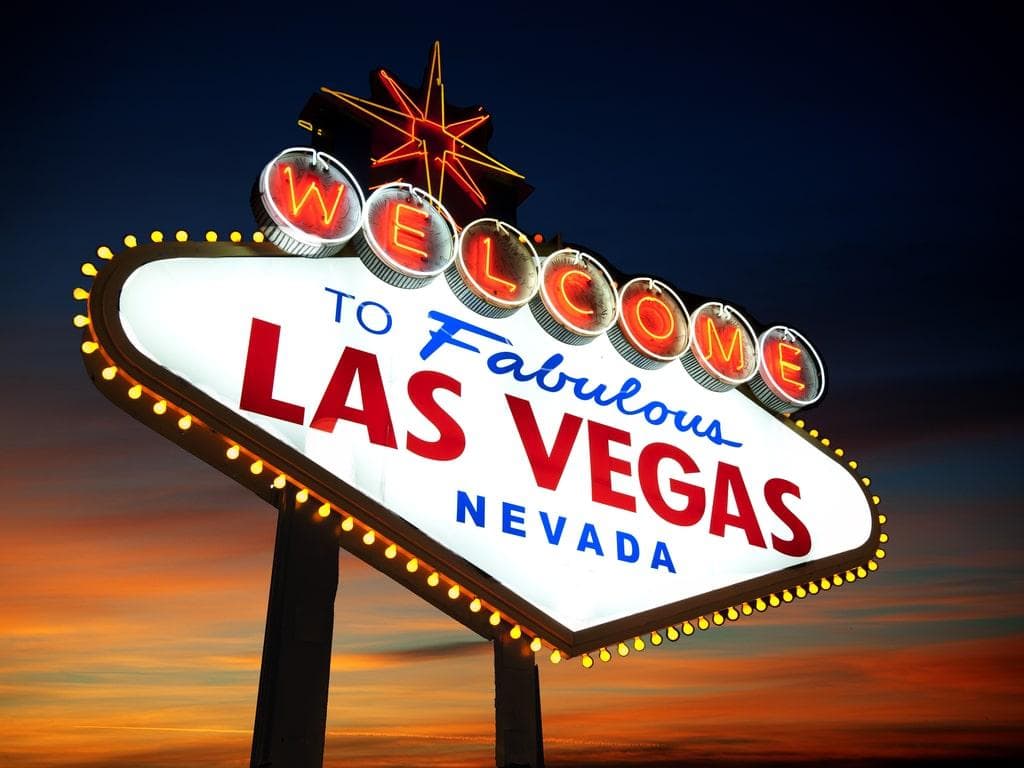 Las Vegas sign, fundraising ideas, charity ideas, silent auction items, travel fundraising events