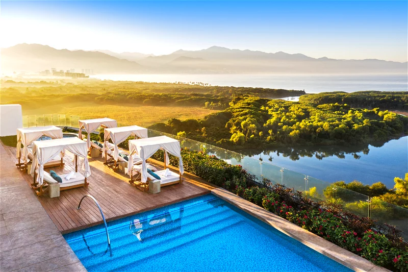 Mexico luxury resort, fundraising ideas, charity ideas, silent auction items, travel fundraising events