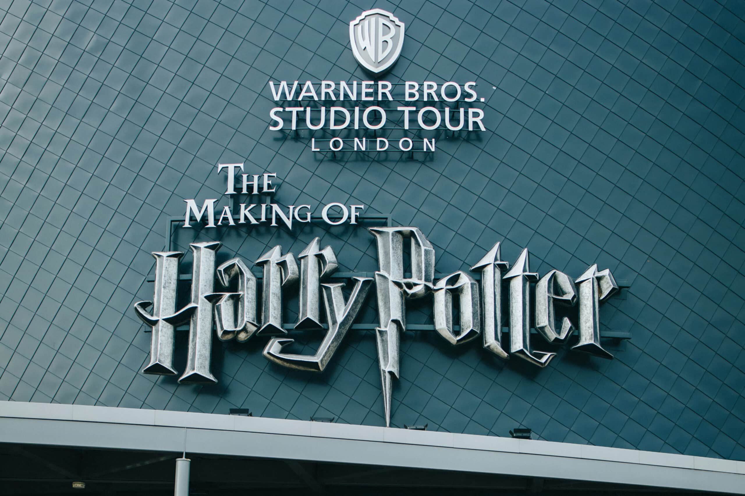 Harry Potter studio tour in London, charity auction travel packages, vacation fundraising, travel fundraising, fundraising ideas, charity ideas, silent auction items, travel fundraising events