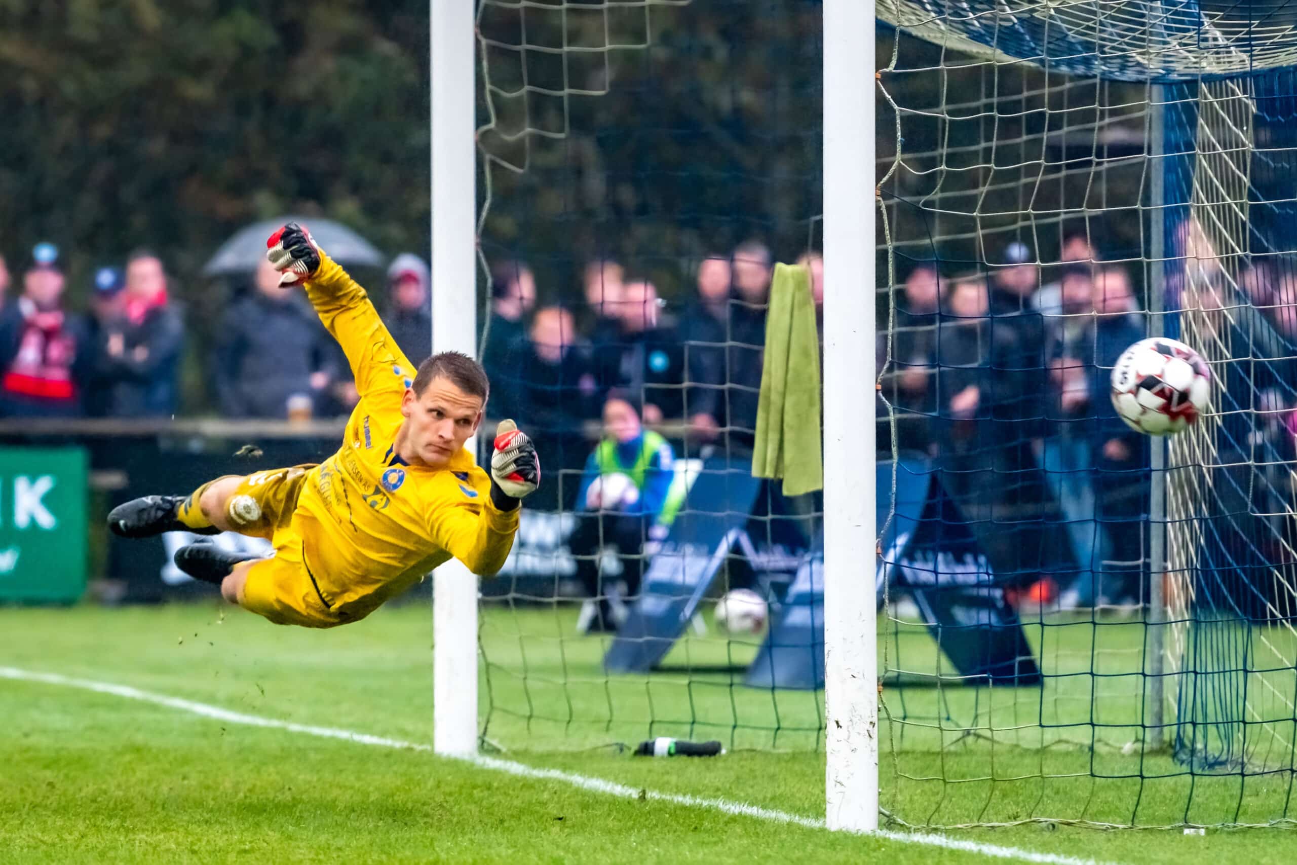 soccer game, fundraising ideas, charity ideas, silent auction items, travel fundraising events