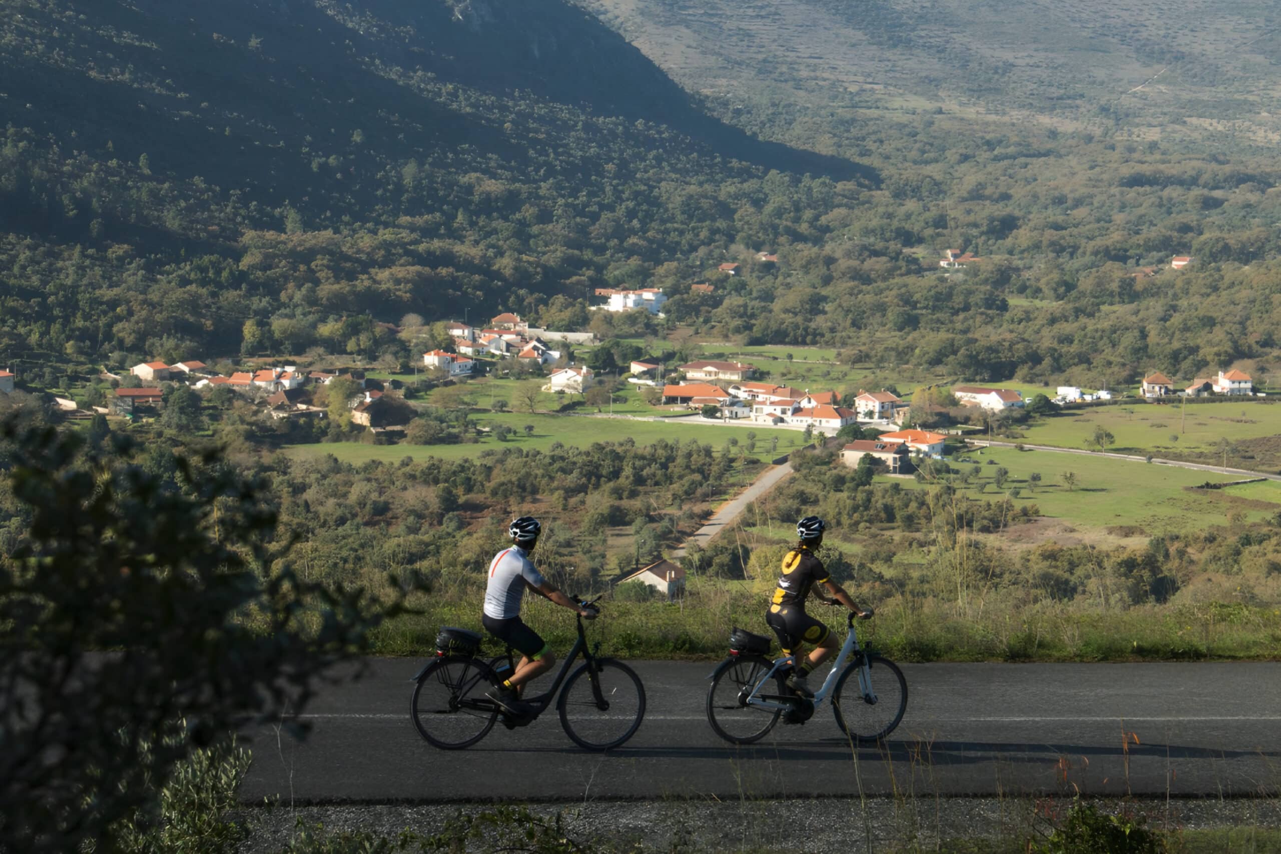 bike riders on road, charity auction travel packages, vacation fundraising, travel fundraising, fundraising ideas, charity ideas, silent auction items, travel fundraising events