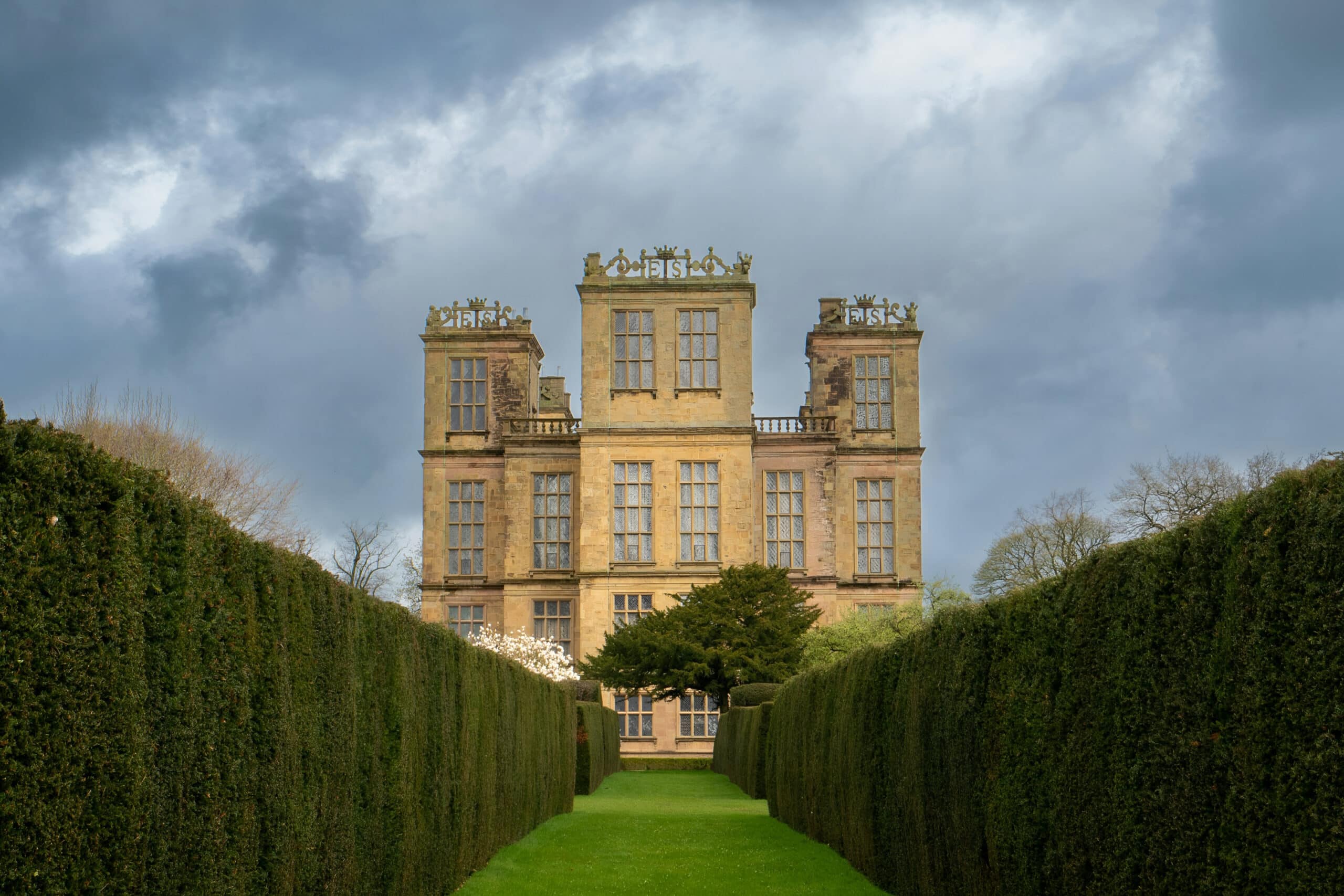 Harry Potter tour in Britain, charity auction travel packages, vacation fundraising, travel fundraising, fundraising ideas, charity ideas, silent auction items, travel fundraising events