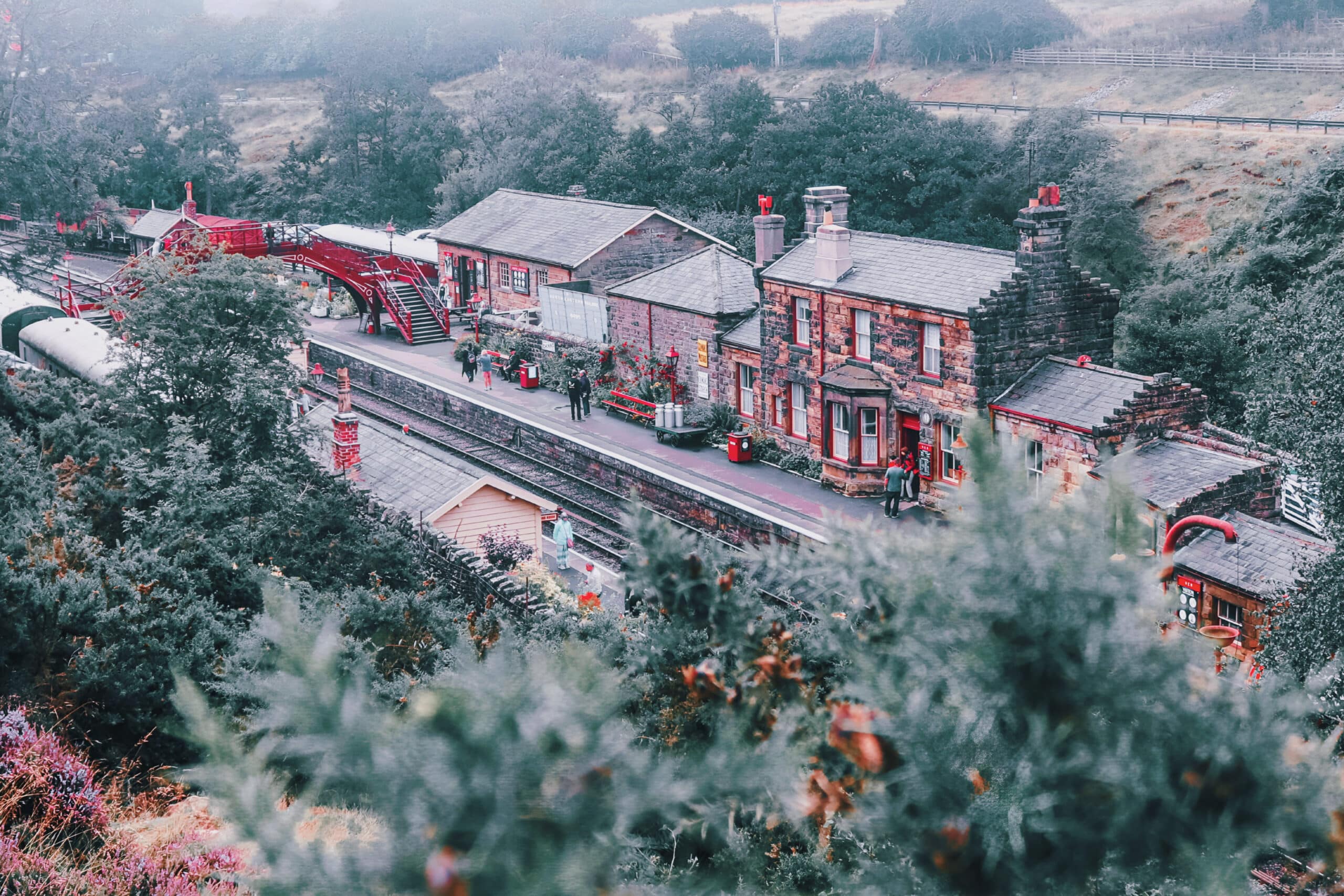 Harry Potter train station, charity auction travel packages, vacation fundraising, travel fundraising, fundraising ideas, charity ideas, silent auction items, travel fundraising events