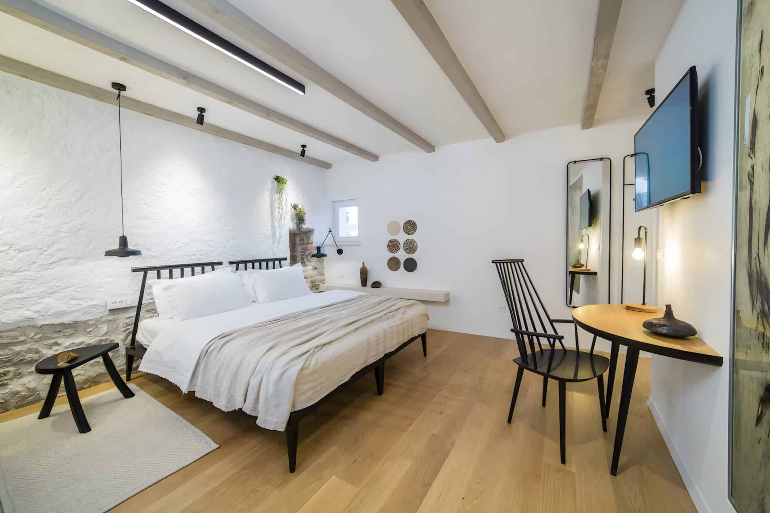 Croatian retreat bedroom, charity auction travel packages, vacation fundraising, travel fundraising, fundraising ideas, charity ideas, silent auction items, travel fundraising events