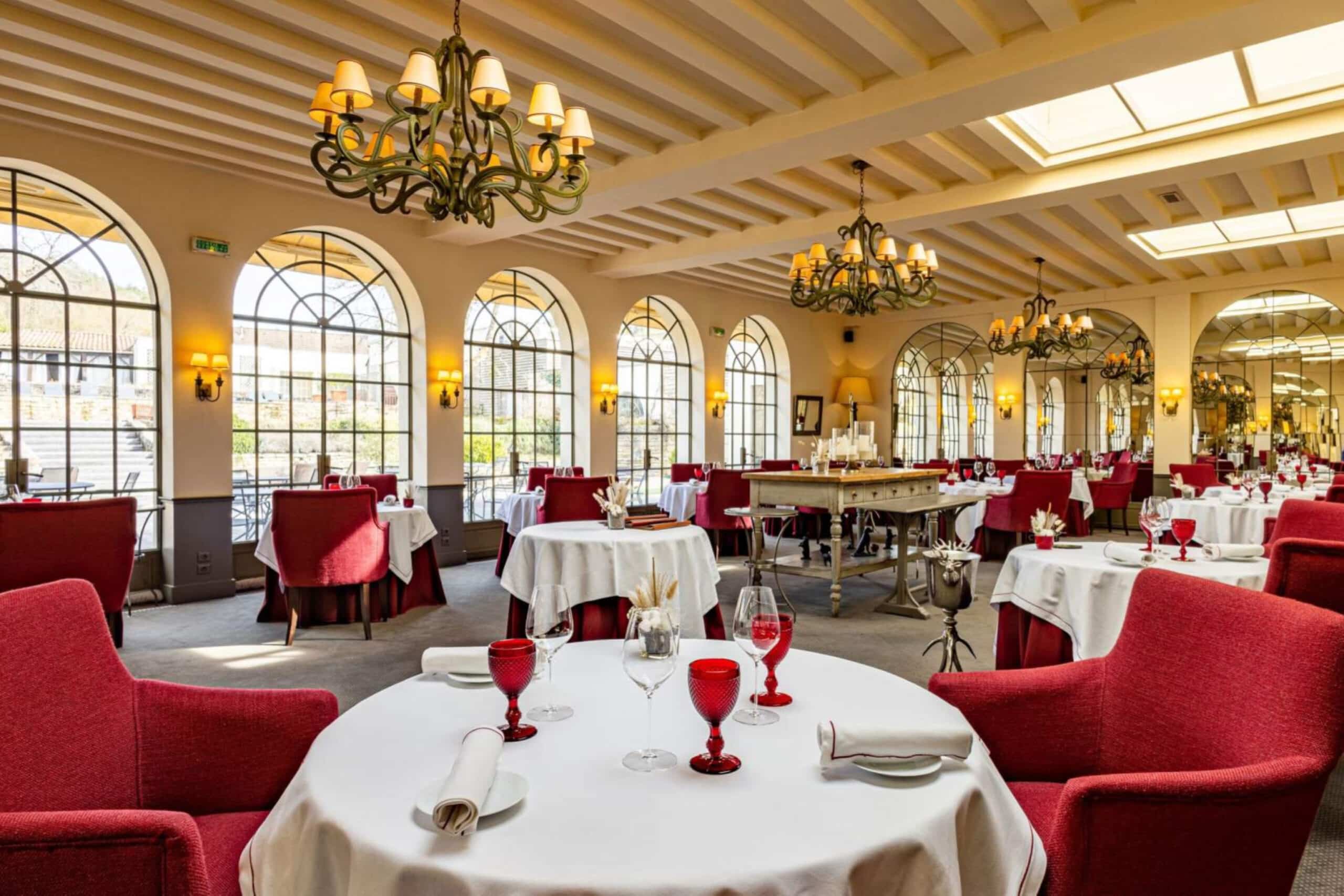 19th Century Seine River dining room, charity auction travel packages, vacation fundraising, travel fundraising, fundraising ideas, charity ideas, silent auction items, travel fundraising events