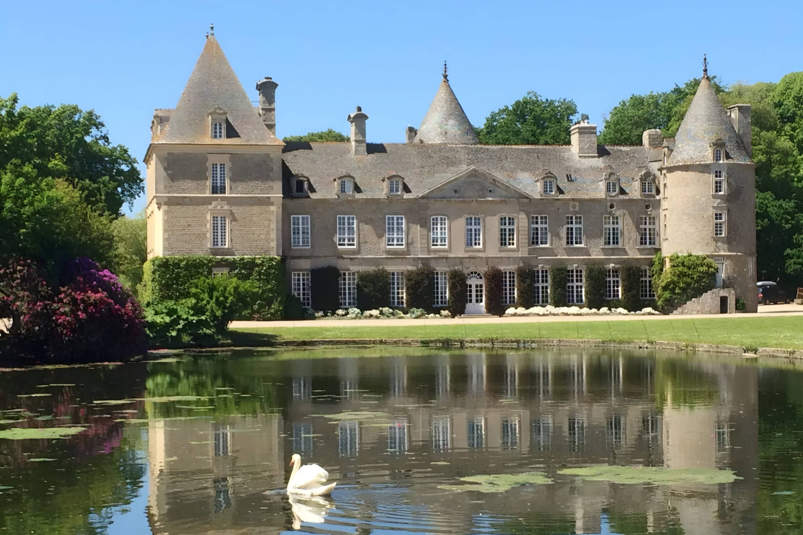 Normandy Chateau outside building, charity auction travel packages, vacation fundraising, travel fundraising, fundraising ideas, charity ideas, silent auction items, travel fundraising events